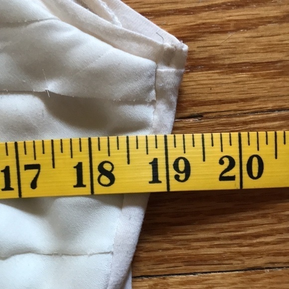 Ann Taylor Tank size L Off White Sheer layered Ruffle front Spring Summer - Picture 5 of 6